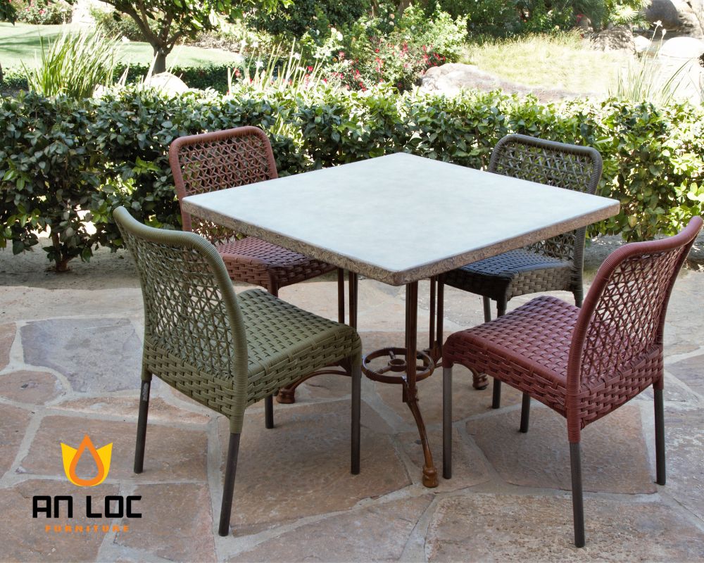 OUTDOOR DINING TABLES AND CHAIRS